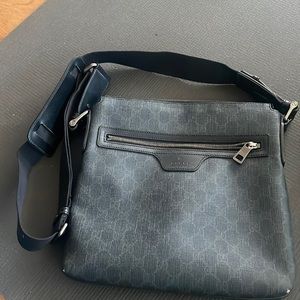 Gucci Messenger Bag